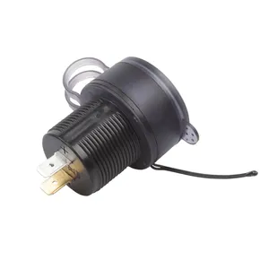 Caricabatterie da auto a LED voltmetro da 48W con interruttore On-Off 12V 24V tipo C PD e QC 3.0 USB spina elettrica con 2 prese