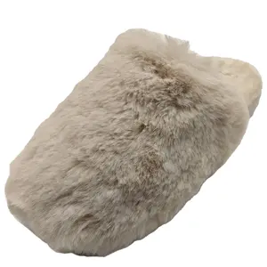 Alla moda punta chiusa TPR suola invernale soffice peloso interno in peluche in pelliccia sintetica pantofole per donna