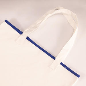 Sac fourre-tout en toile vierge en gros, réutilisable, écologique, pour vêtements, avec logo personnalisé, impression sérigraphique - Product Image 6