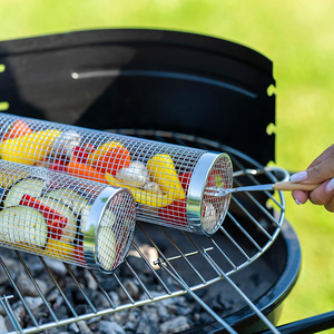 Ensemble d'accessoires Big Green Egg comprenant une fourchette, un crochet et une brosse à huile, paniers de cuisson roulants en acier inoxydable pour barbecue extérieur - Product Image 2
