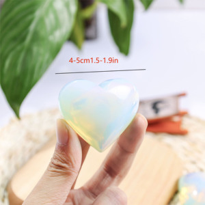 หินโอปอลรูปหัวใจขัดเงาสำหรับขายส่ง เหมาะสำหรับเป็นของขวัญตามหลักฮวงจุ้ย - Product Image 5