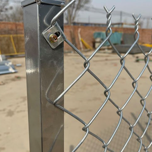 Malla de Alambre de Acero Diamantado Estándar de 50x50 mm, Galvanizada en Caliente, Rollos de Malla Metálica para Cercas de Seguridad Escolar - Product Image 4