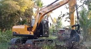 Top Liugong 13,5 Ton 0,58 M3 Bucket Excavadora sobre orugas 913e con Ecm - Product Image 5