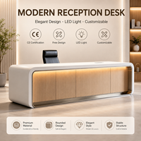 Bureau d'accueil moderne et luxueux avec LED incurvées, en bois blanc minimaliste, pour entreprise ou hôtel