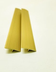 Pasamanos de latón personalizado moderno Acabado de alto brillo Fabricación flexible-Venta al por mayor de fábrica Tamaño Estilo TTD Tiras de incrustaciones de latón Azulejo - Product Image 3