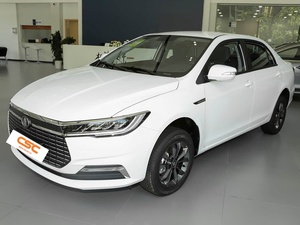 Nouvelle Arrivée 2025 B-YD Q-in Nouvelle Énergie Édition Standard 450KM Berline Compacte 5 Places Purement Électrique Longue Portée Confortable Stable - Product Image 5