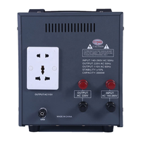 Régulateur de tension monophasé de type relais AVR 3000VA pour réfrigérateur et téléviseur domestiques en Afrique