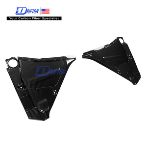 Kits d'habillage de batterie en fibre de carbone sèche pour Nissan R35 GTR Engine Bay Cover - Product Image 1