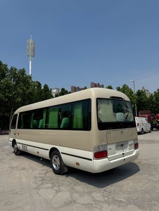 Autobús de Gasolina de Lujo de Tamaño Pequeño, Fácil de Estacionar y Conducir, con Volante a la Izquierda, Autobús Usado de China - Product Image 3