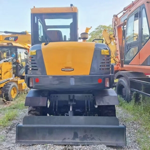 Excavatrice haut de gamme chinoise HW60 légère et stable, optimisée pour les travaux de réparation routière et les projets en lieux étroits - Product Image 3