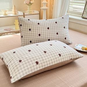 2024 Luxus benutzer definierte Bettwäsche Set 100% Polyester gedruckt Pflanzen muster Liebe Herzform New Style 4pcs Bettwäsche Bettwäsche Set - Product Image 4