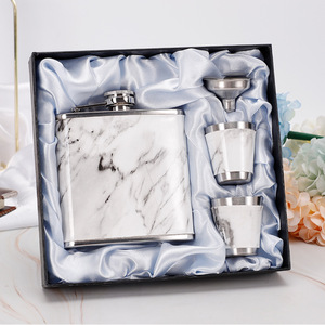 Haute qualité Portable 6oz en acier inoxydable Hip Flask Gift Set Whisky Vin <span class=keywords><strong>Alcool</strong></span> Voyage Drinkware pour la <span class=keywords><strong>dégustation</strong></span> de vin sur le pouce - Product Image 1