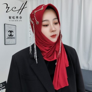 Foulard de mode pour <span class=keywords><strong>femme</strong></span> en gaze à franges double face, style industriel, avec motif chapeau éponge et lame - Product Image 2