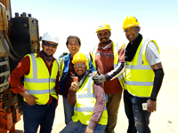 2026 Pile Driver Vibrateur pour le forage de fondations de centrales photovoltaïques et d'installations de panneaux solaires