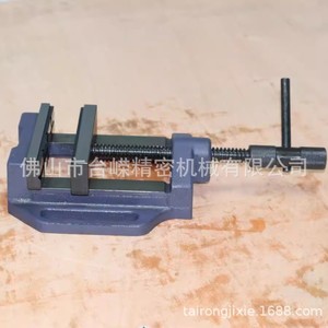 Tornillo de banco manual de hierro fundido de 4 pulgadas, estilo europeo, para taladrar y fresar - Product Image 3