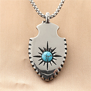 Pendentif Bouclier avec Pierre Turquoise, Collier en Acier Inoxydable, Bijoux Rétro pour Hommes, Design Géométrique, Cadeau 190186 - Product Image 2