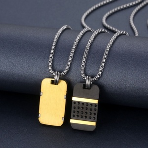 Collier pendentif carré pour homme en acier inoxydable, style punk, avec chaîne maille vénitienne, bijoux XR, pour usage quotidien - Product Image 4
