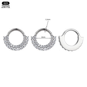 Anillo de Nariz de Titanio Chapado en Oro Vintage ASTM F136, con Doble Nivel de Circonitas, Tipo Clicker, Segmento Articulado - Product Image 1