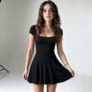 Vestido Mini Estilo Coquette al por Mayor para Mujer, Sin Espalda, Cuello Cuadrado, Línea A, Manga Corta, Mezcla de Algodón - Product Image 6