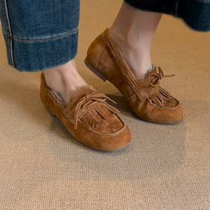 Chaussures décontractées vintage en cuir véritable de mouton pour femmes, style européen, doublure polaire, à pampilles givrées, à lacets, bout rond, plates, à enfiler - Product Image 4