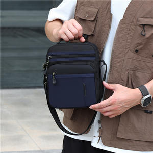 Nouveau sac messager pour hommes, petit sac à bandoulière en tissu Oxford durable pour un usage quotidien, design color block - Product Image 2