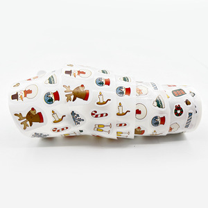 Autocollants cadeaux de table en papier Étiquettes de rouleau de Noël Cartoon Christmas Wall ambiance festive pour créer des autocollants d'étiquettes à thème - Product Image 3