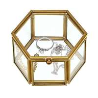 Großhandel Moderne Hochzeits-Glas-Schmuckbox mit Dekorativem Design und Ringaufbewahrungsfach