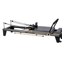 Machine de Pilates Reformer Commerciale en Aluminium pour Studio et Salle de Sport avec Barre de Pied Coulissante Infinity – Ensemble Pilates pour Femmes