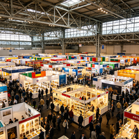 Salle d'exposition temporaire préfabriquée en structure métallique sur mesure, bâtiment modulaire commercial à grande portée