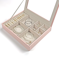 Boîte à bijoux rectangulaire de grande capacité, en cuir PU fait à la main, moderne, luxueuse, avec doublure en flocage, couvercle à fenêtre, poignée en métal