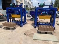 QT4-40 Harga Pabrik Mesin Pembuat Bata Blok Beton Semen Mesin Blok Saling Berongga