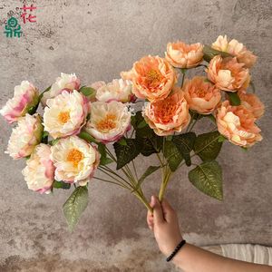Flores de peonía artificiales de seda de nueve cabezas para decoración de bodas y hoteles - Product Image 3