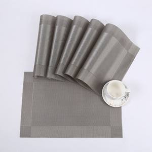 Napperon d'isolation de rectangle de <span class=keywords><strong>PVC</strong></span> tissé lavable résistant à la chaleur tapis de Table à manger de style occidental classique léger - Product Image 4