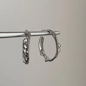 Joyería de Moda, Pendientes de Aro en Forma de C, Chapados en Oro, Resistentes al Agua, Personalizados, Atractivos, Regalo de Joyería para Mujer - Product Image 2
