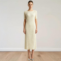 Robe plissée de luxe Miyake pour femme, texture géométrique élégante, couleur unie, minimaliste, manches courtes, robes de mode boutique, ODM OEM