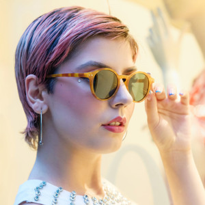 स्टाइलिश रेट्रो क्लासिक Uv 400 ध्रुवीकृत धूप का चश्मा नीले दर्पण कस्टम लोगो बहु-रंग चयन पुरुष - Product Image 5