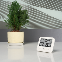 Jam Dinding Digital LCD Mini Magnetik dengan Termometer dan Higrometer, Dilengkapi Alarm, Akurasi 1°C/5%, untuk Berbagai Kegunaan di Ruangan