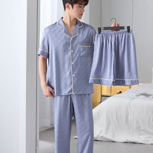 <span class=keywords><strong>Pigiama</strong></span> <span class=keywords><strong>Estivo</strong></span> da <span class=keywords><strong>Uomo</strong></span> in Seta Ghiaccio Fresca, Set Tre Pezzi con Maniche Corte e Pantaloni Lunghi, Abbigliamento da Casa Traspirante e di Alta Qualità - Product Image 1