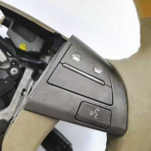 Commutateur <span class=keywords><strong>de</strong></span> contrôle <span class=keywords><strong>de</strong></span> volume vidéo au <span class=keywords><strong>volant</strong></span> prix usine pour Toyota Estima ACR50 GSR50 - Product Image 4