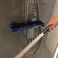 Ensemble de douche intelligent avec affichage numérique, finition chromée, jets pluie et modes de massage doux, commande par touches piano, lumière d'ambiance LED et affichage de la température