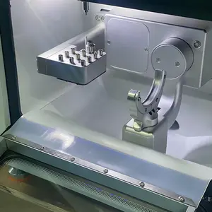 Zirkonya diş freze makinesi CAD CAM 5 eksen frezeleme diş zirkonyum blok için makine