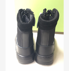 Botas Tácticas Definite TSB111-2 con Suela de PU, Cuero Liso Negro, Superligeras, 9 Pares de Ojales - Product Image 6