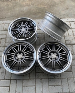 Rines de Aleación Personalizados Estilo VF1 de 2 Piezas en Negro Brillante con Labios Plateados 18x8.5 ET <span class=keywords><strong>43</strong></span> 18x9.5 Diseño de Orificios para Automóviles de Pasajeros Jdm - Product Image 6
