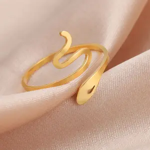 INS时尚珠宝动物戒指不锈钢蛇风格结婚戒指承诺周年声明女士戒指