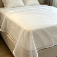 Tissu non tissé en polypropylène (PP) Spunbond, doux et résistant à la déchirure, pour protège-matelas jetable, matériau brut en rouleau pour la literie domestique