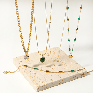 Collares con colgante de circonita de diamante CZ chapados en oro de acero inoxidable populares 2023, pulseras de piedras preciosas verdes para mujer - Product Image 6