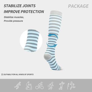 Calcetines de compresión con rayas largas de nailon para correr, calcetines deportivos para mujer, antideslizantes, absorbentes del sudor, para jóvenes de 18 a 40 años - Product Image 4