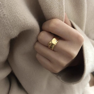 Anel Prata Minimalista Cristão LT-JZ584 com Textura Irregular Convexa-Côncava, Estilo Retro Frio, Tendência no Instagram, Ouro <span class=keywords><strong>18K</strong></span> - Product Image 6