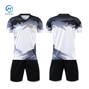 Ropa de equipo de fútbol Vintage personalizada de poliéster completa de alta calidad barata para hombre, compre una camiseta de fútbol deportiva Retro clásica antigua - Product Image 1