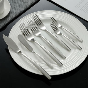 <strong>Hot</strong> Sale Fashionable Premium Quality Modern Sustainable Family Tableware Flatware Silverware Stainless Steel Metal Cutlery Set - Product Image 5